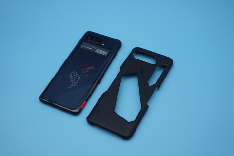 ROG phone 5本体 ASUS、「ROG Phone 5 Ultimate」を8月31日に発売 - ケータイ Watch