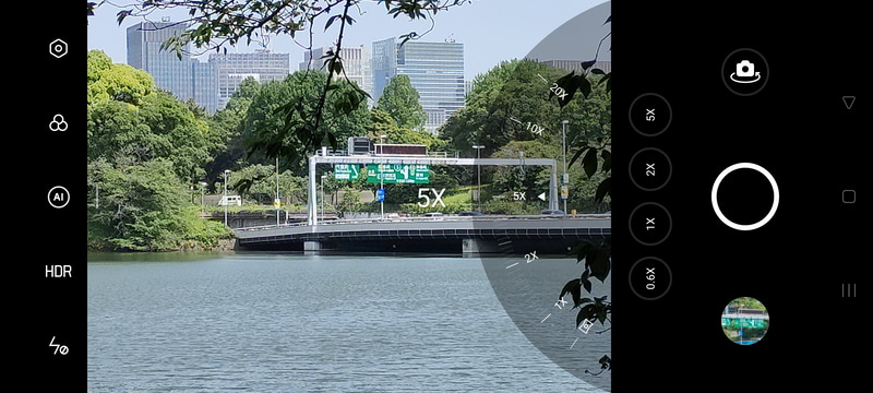 カメラアプリは従来までと変わらない