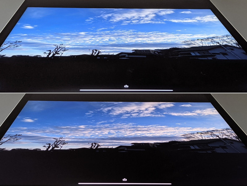 下方向から見たところ。上が本製品、下が従来モデル。本製品は正面から見た時とほぼ同等の色を維持できる。従来モデルは赤みがさらに強調されている