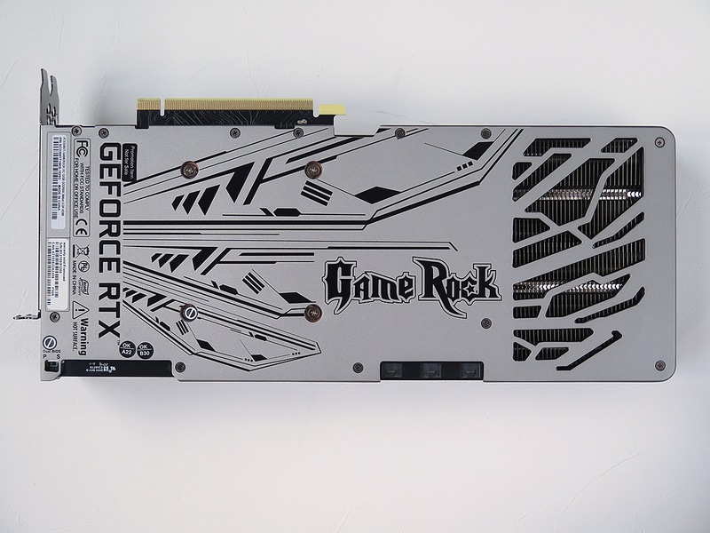 本体背面のバックプレートにも印刷がなされている