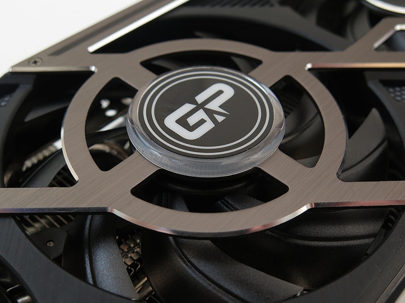 中央のGPのロゴやその周囲がARGBで光る仕組み