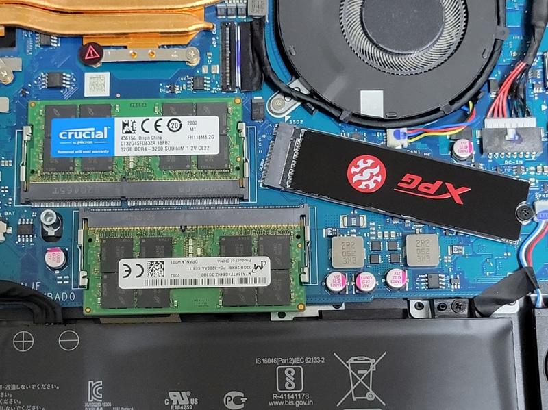 SSDの取り付け完了