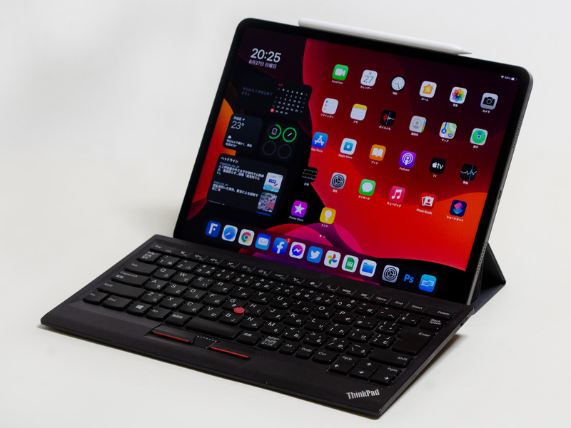 Smart Folio 角度2 + Bluetooth Keyboard