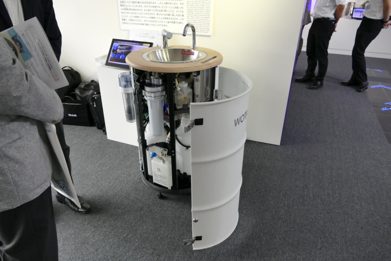 循環型ポータブル手洗い機「WOTA」