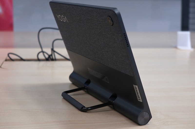 Yoga Tab 11の実機