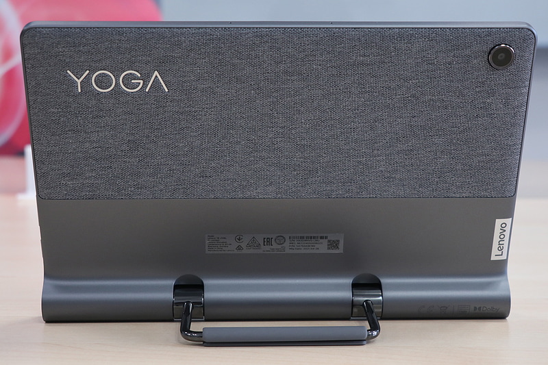 Yoga Tab 11の実機