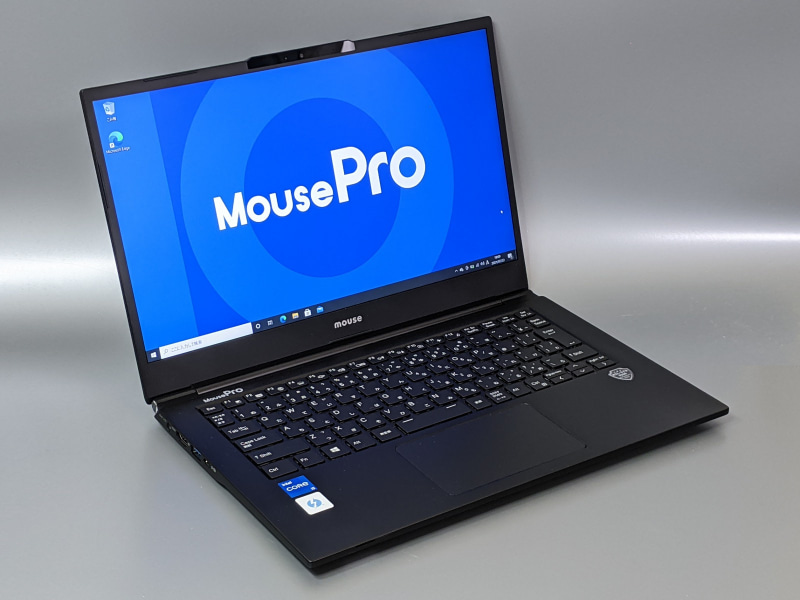 WindowsでもThunderboltに対応したUSB Type-Cポートを備えたPCは増えつつある。これはマウスコンピューターの14型モバイルノート「<a href="https://www.mouse-jp.co.jp/store/g/gmousepro-nb420h/" class="n" target="_blank">MousePro-NB420H</a>」