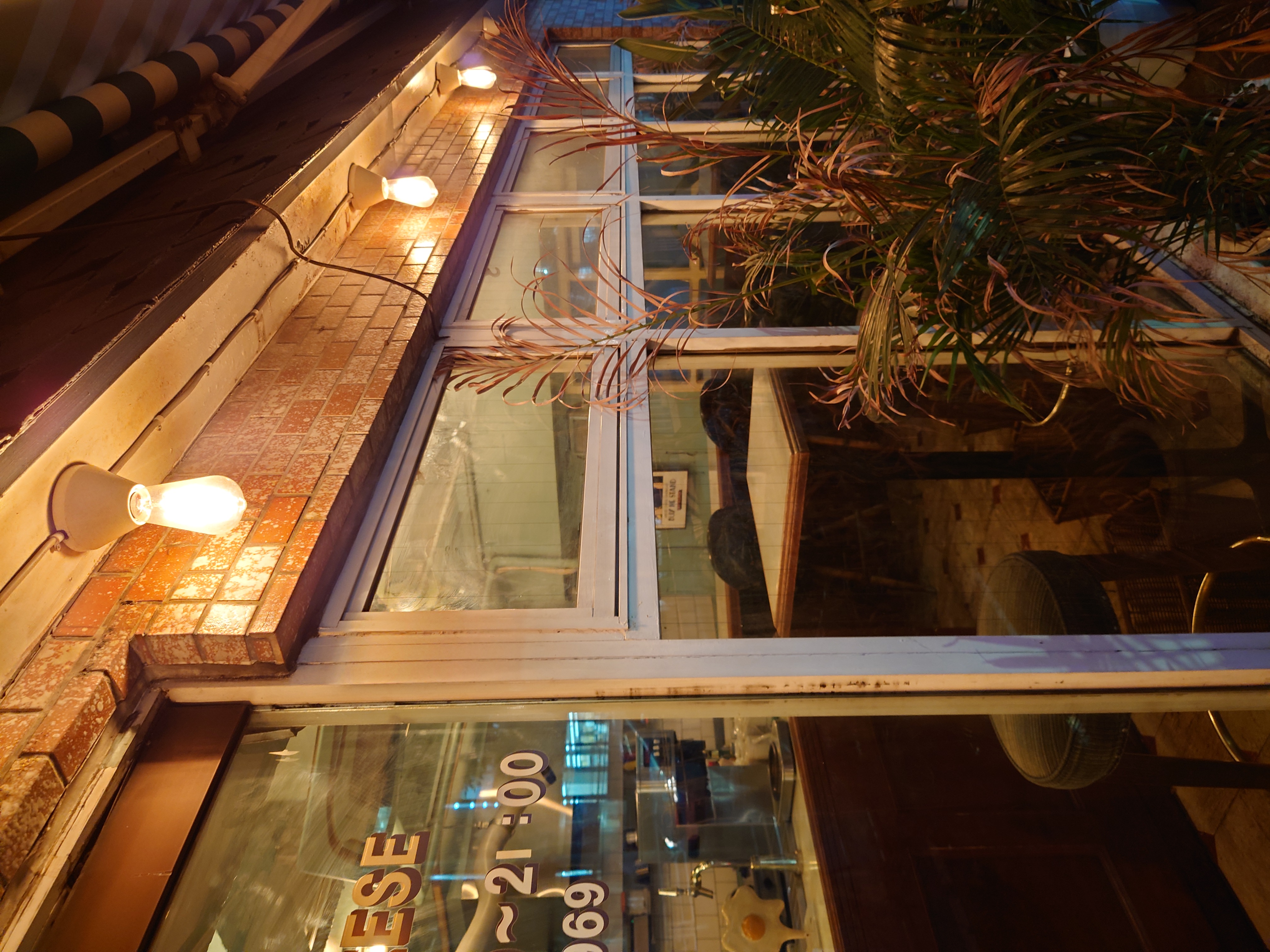 モデル:<a href="https://twitter.com/akane95ai">茜音愛さん</a>