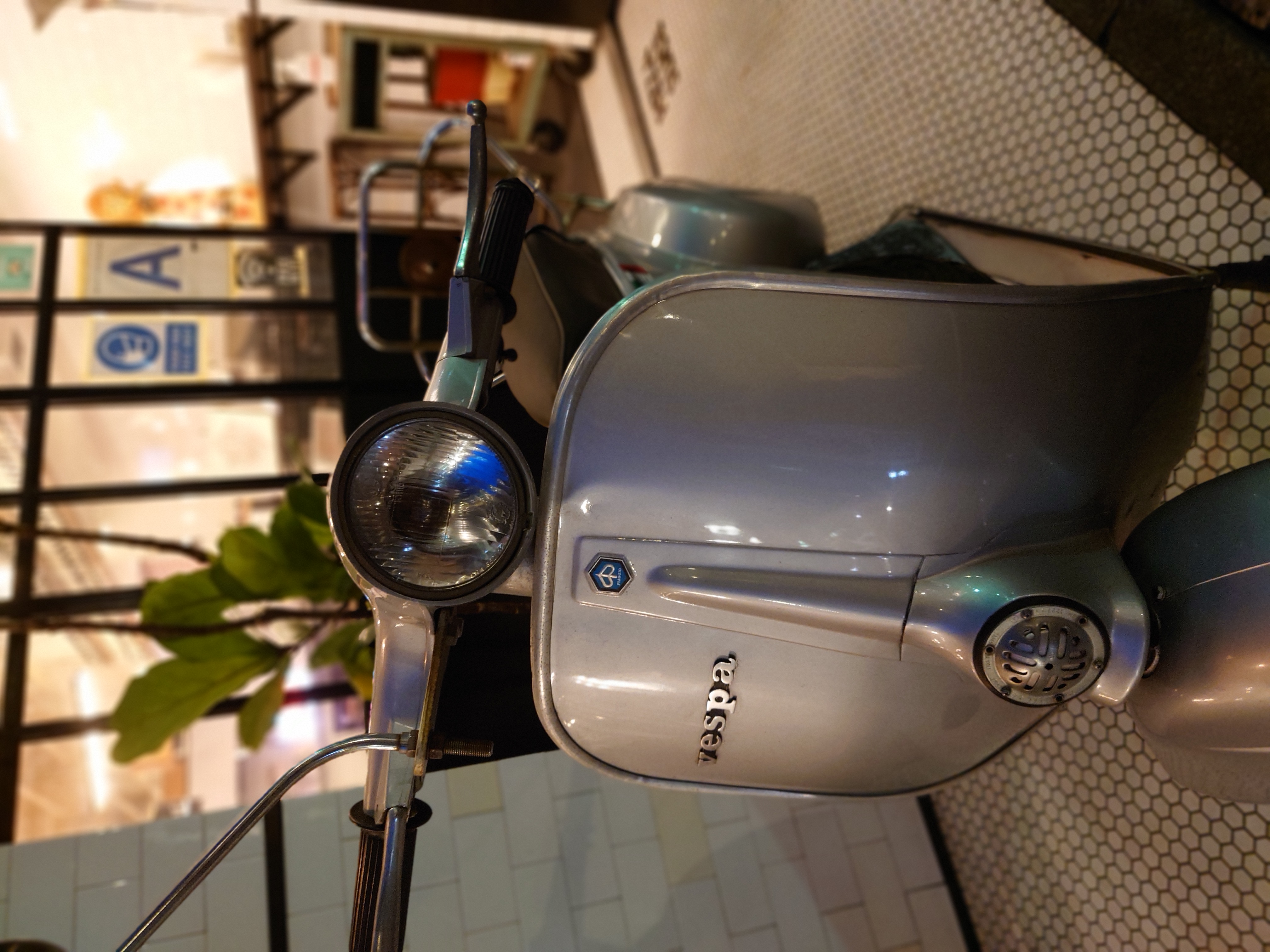 モデル:<a href="https://twitter.com/akane95ai">茜音愛さん</a>