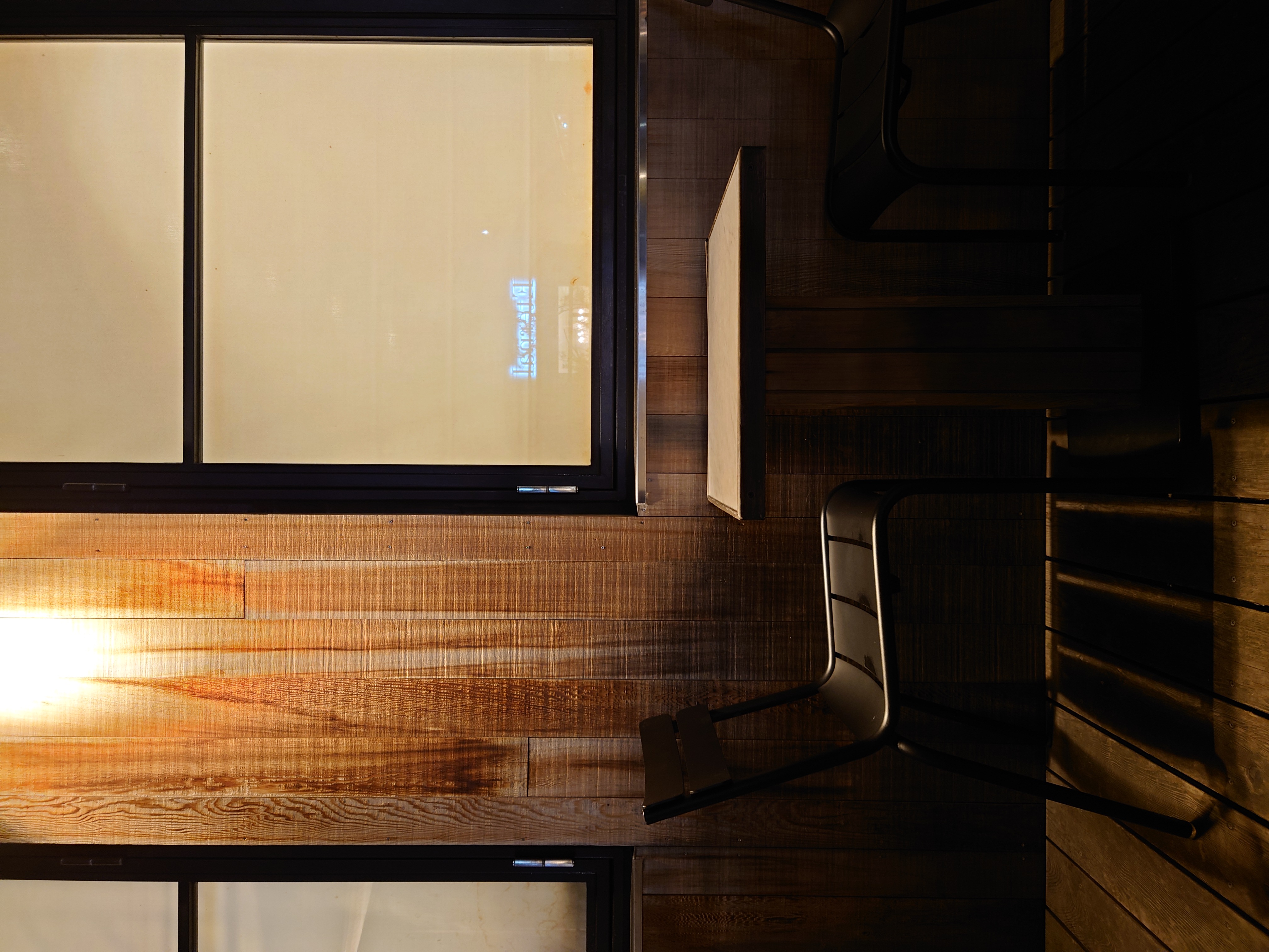 モデル:<a href="https://twitter.com/akane95ai">茜音愛さん</a>