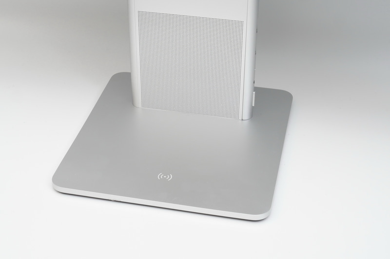 スタンドはほぼ正方形