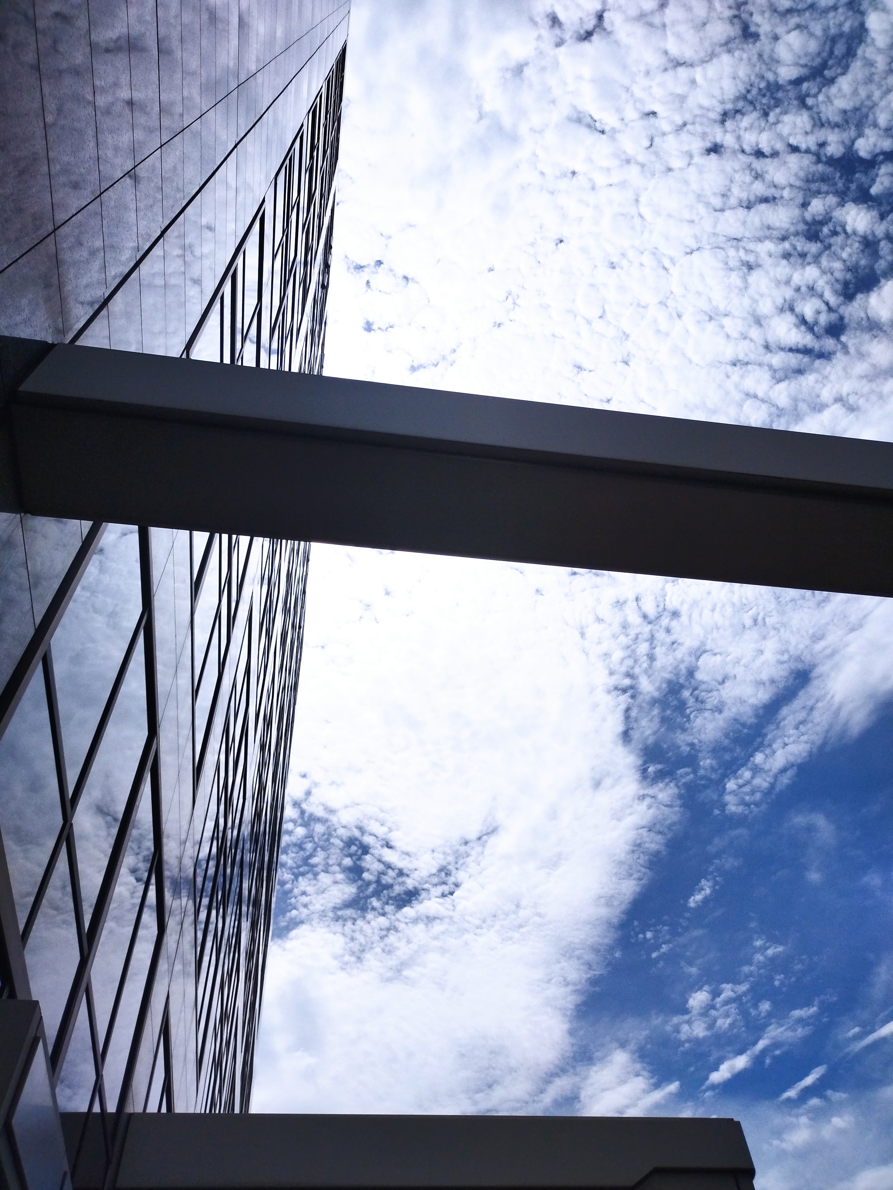 モデル:<a href="https://twitter.com/akane95ai" class="n" target="_blank">茜音愛</a>