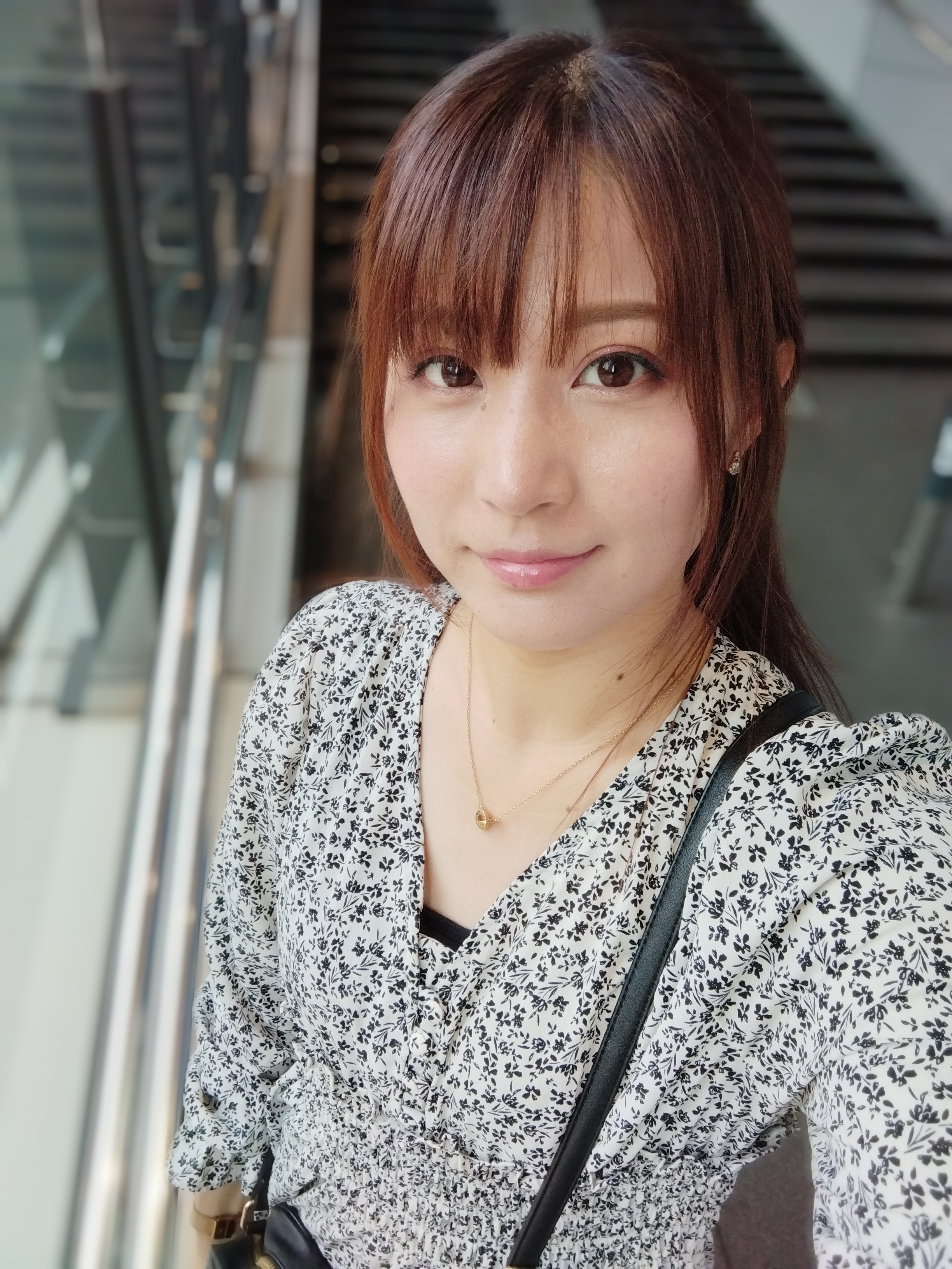 モデル:<a href="https://twitter.com/akane95ai" class="n" target="_blank">茜音愛</a>