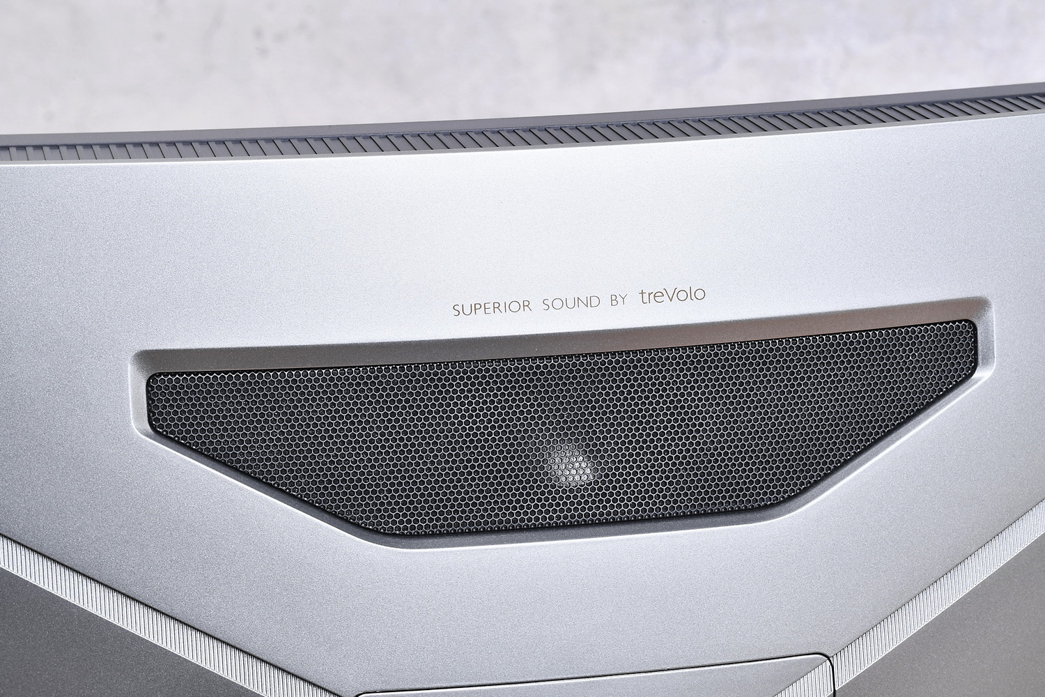 “MOBIUZ”シリーズは高品質スピーカを内蔵