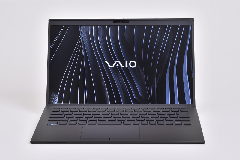 最新世代の第11世代Core i7-11375Hを搭載し、高いパフォーマンスを持つ