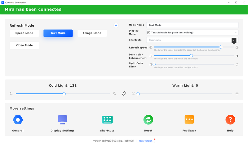 専用ユーティリティ。英語表示だがE Inkにつきものの項目がほとんどなので意味はおおむね理解できるはずだ