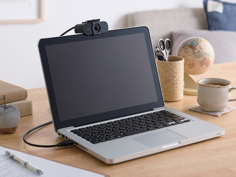 ディスプレイへの設置も可能