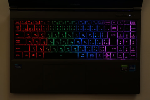 Hothotレビュー】8コアCPU+GeForce搭載の15.6型モバイルワーク