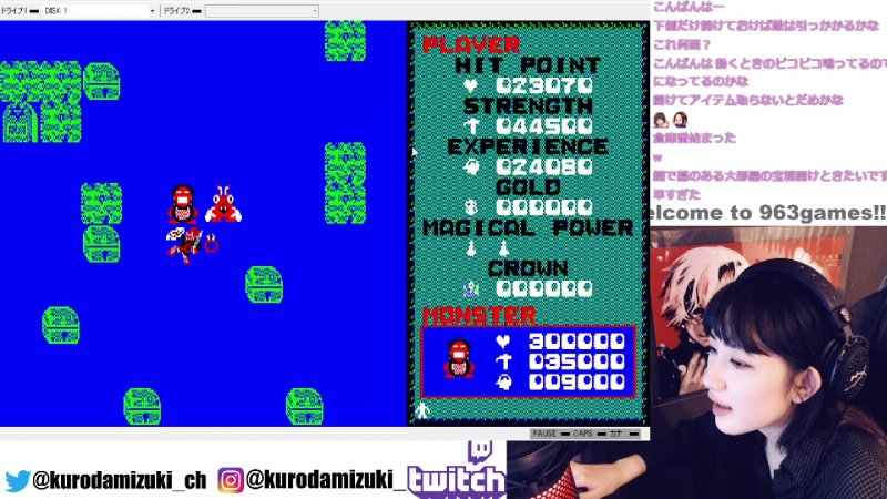 左側のが強敵赤べこ