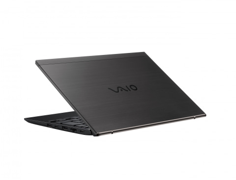 VAIO Zから機能継承、大幅刷新の1kg切りモバイルノート「VAIO SX14