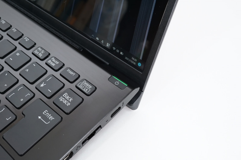 新SX14の指紋認証センサー内蔵電源ボタン