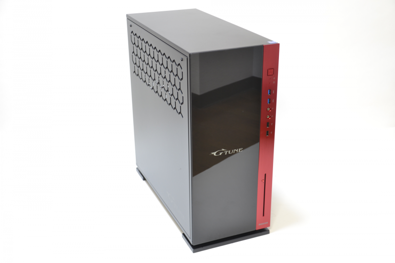 安定のフルタワーケースでハイエンドのスペックを支える