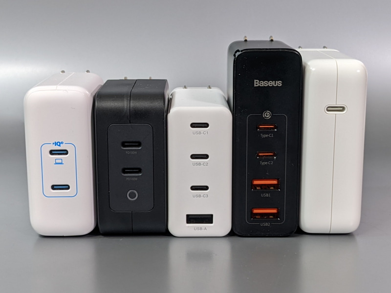 今回試用した4(＋1)製品。幅はいずれもほぼ同等だが、背の高さはかなりの差がある