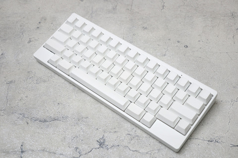 白デスクHHKB 雪 無刻印 英語配列