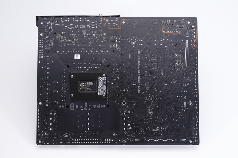 マザーボード裏面