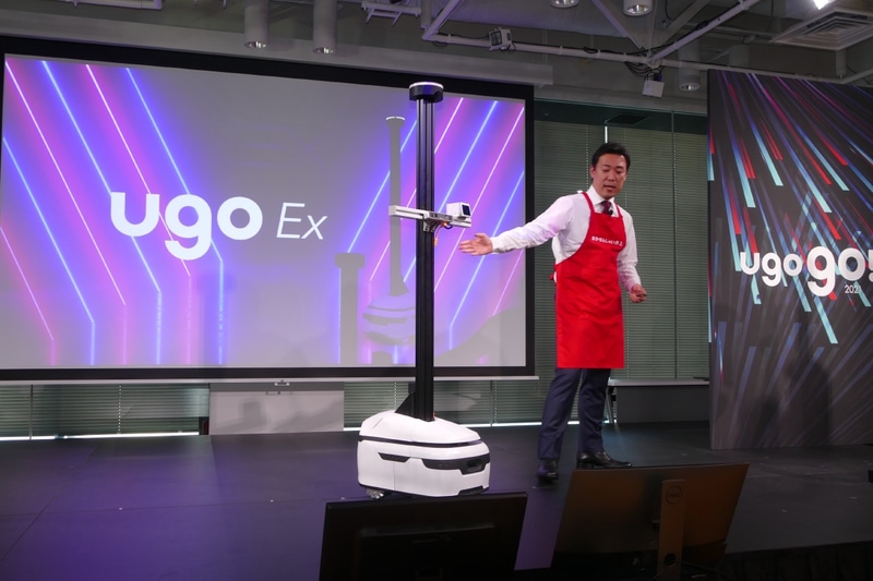 DIYしやすいモデルの「ugo Ex」。プレゼンしているのは普段は通販番組などに登場している実演販売士の井上氏