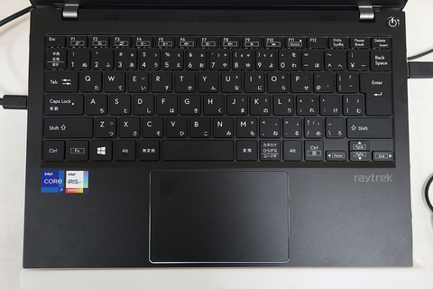 ドスパラ、所有欲を満たすデザインにこだわった14型ノート - PC Watch