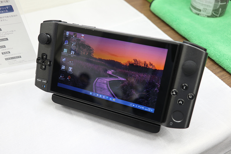 GPD WIN 3のCore i7-1195G7搭載版