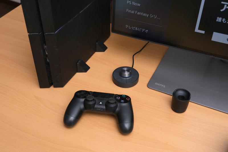 リフレッシュレートは標準的な60Hzとなっているが、もちろんゲーム機なども接続可能。先生、そろそろPS5が欲しい、とか言ってないで、先にディスプレイ買いましょうね!