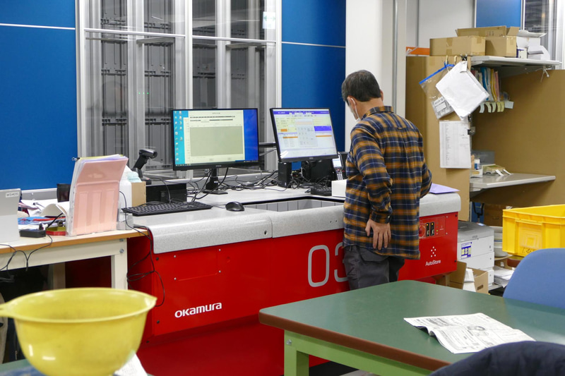 入庫/出庫ともに可能だが、ハヤブサでは入庫用と出庫用を分けて活用している