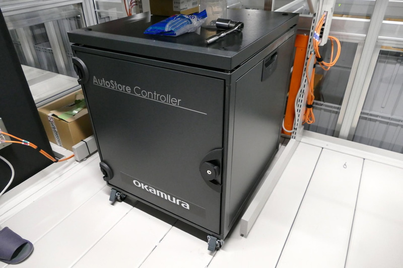 オートストア コントローラー