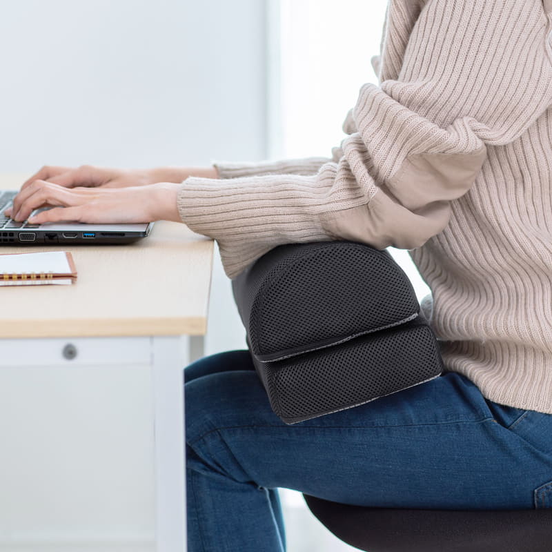 肘置きとしても使える