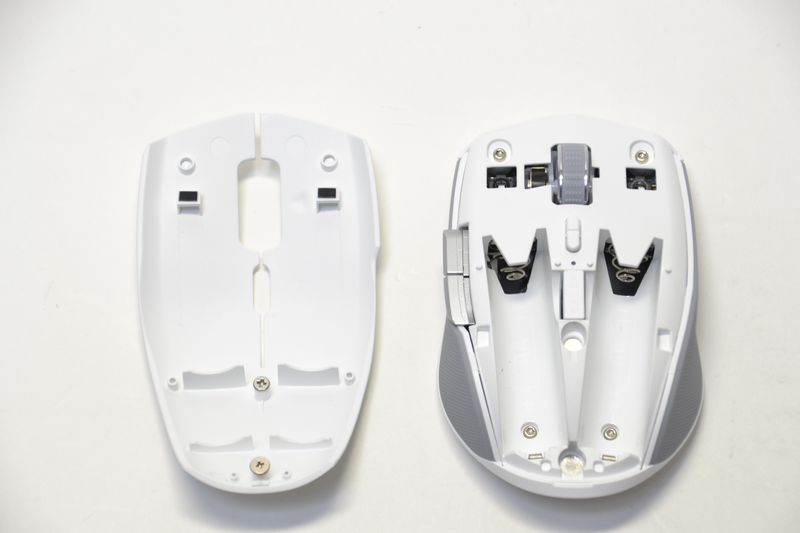 天面は1枚のプレートになっており、簡単に付け外しできる