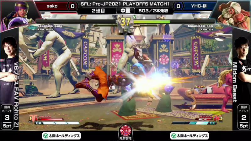 YHC-餅ダルシムとsakoメナトの中堅戦。遠距離攻撃を得意とするキャラ同士の激突だが、YHC-餅ダルシムは絶えず距離を取ってじっくりとやる戦法でsakoメナトを翻弄