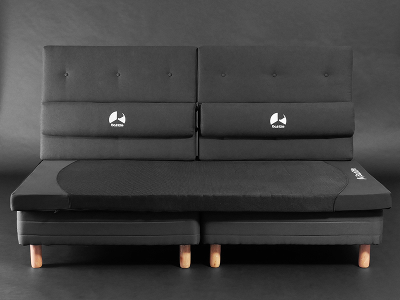 2つ並べてベッドの長辺にも使える