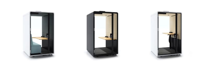 左からソファータイプ、デスクタイプ、電動昇降デスクタイプ