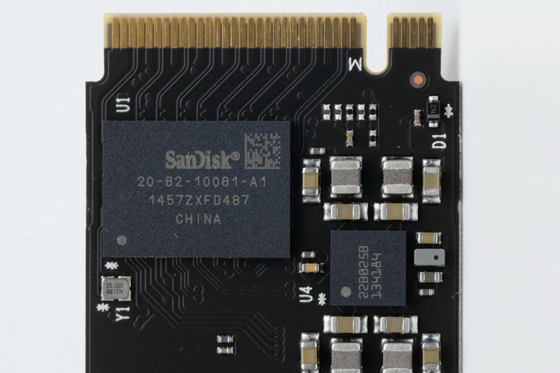 SN770では、WD独自開発のコントローラを採用している