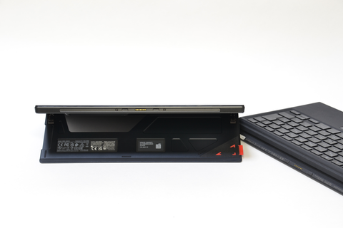 Hothotレビュー】ゲーミングノートの究極形「ROG Flow Z13」。約1kgの