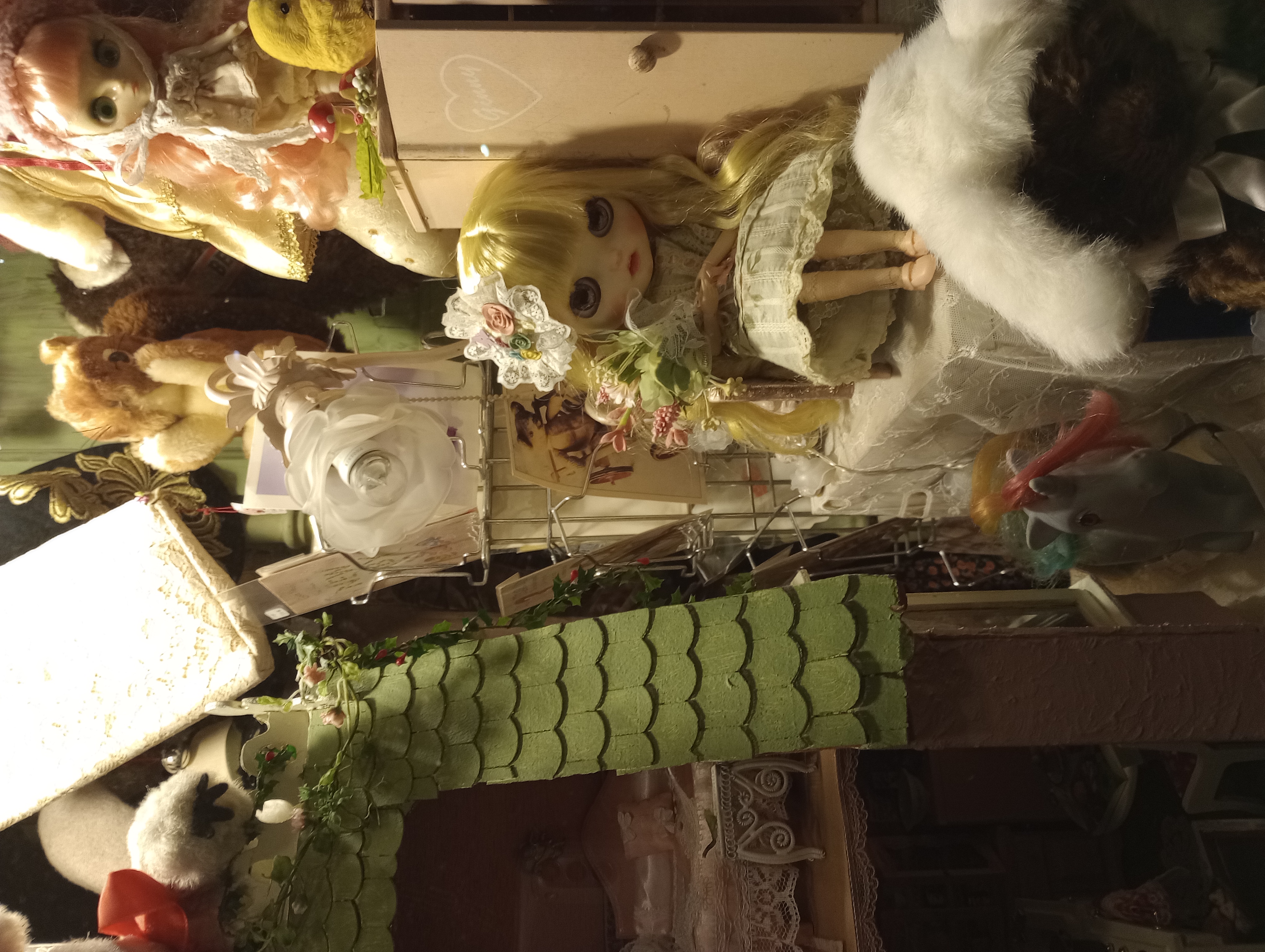 モデル:<a href="https://twitter.com/harukaofficial_" class="nn" target="_blank">春霞</a>＠<a href="http://net-age.co.jp/" class="n" target="_blank">NET-AGE</a>