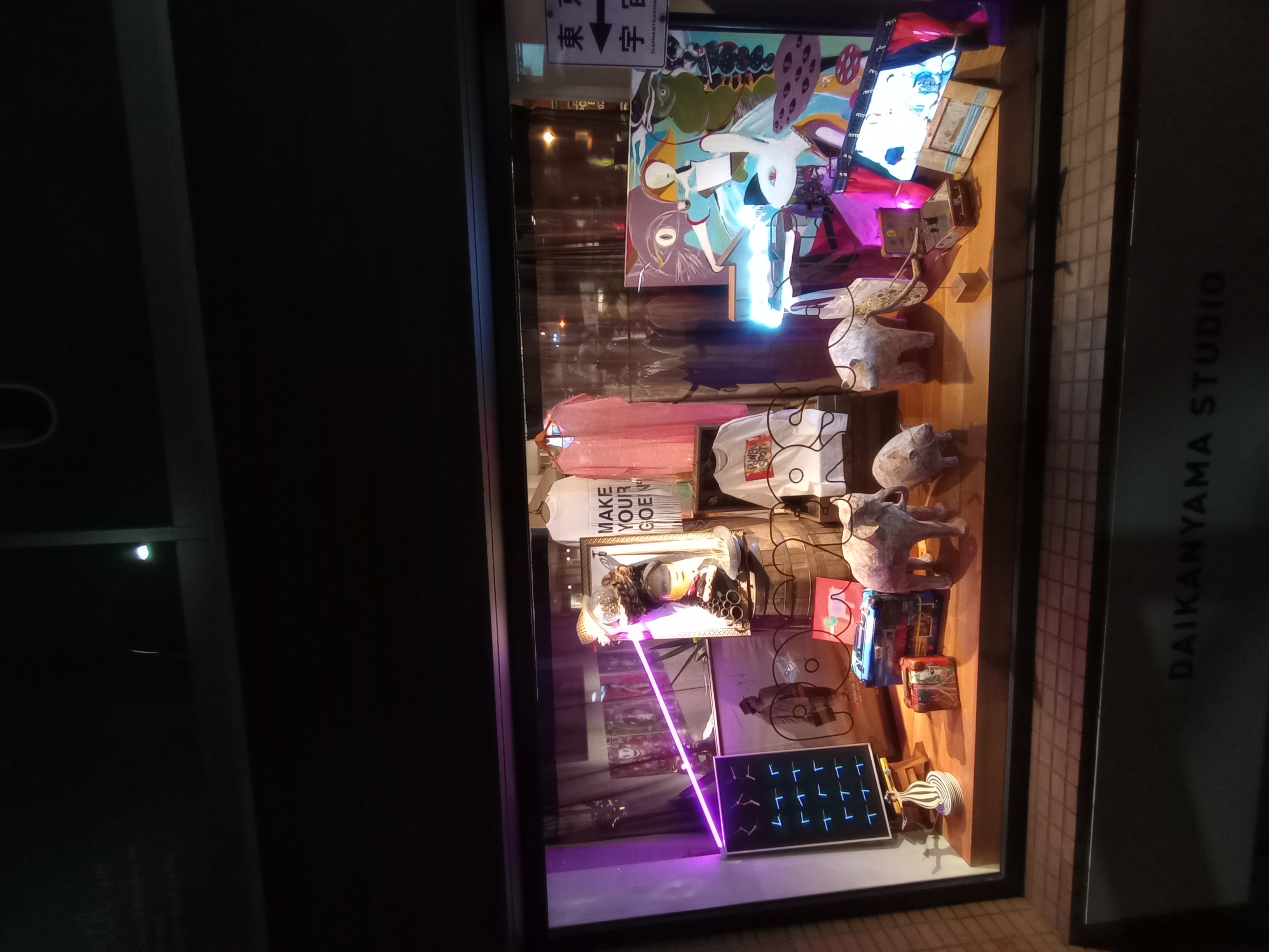 モデル:<a href="https://twitter.com/harukaofficial_" class="nn" target="_blank">春霞</a>＠<a href="http://net-age.co.jp/" class="n" target="_blank">NET-AGE</a>