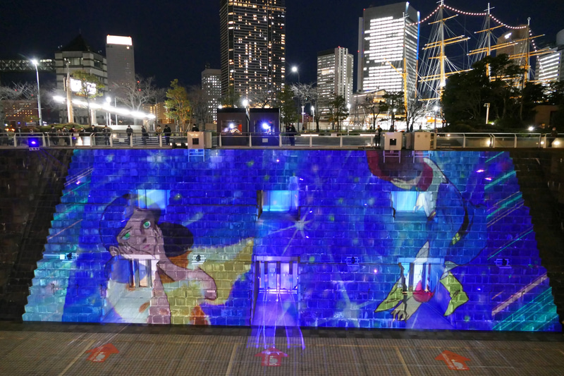 ララアとアムロ<br>© 創通・サンライズ