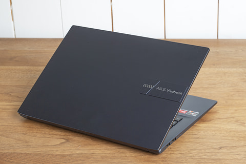 有機ELは最高だ！いまノートPCを選ぶなら有機EL一択かも ～「ASUS