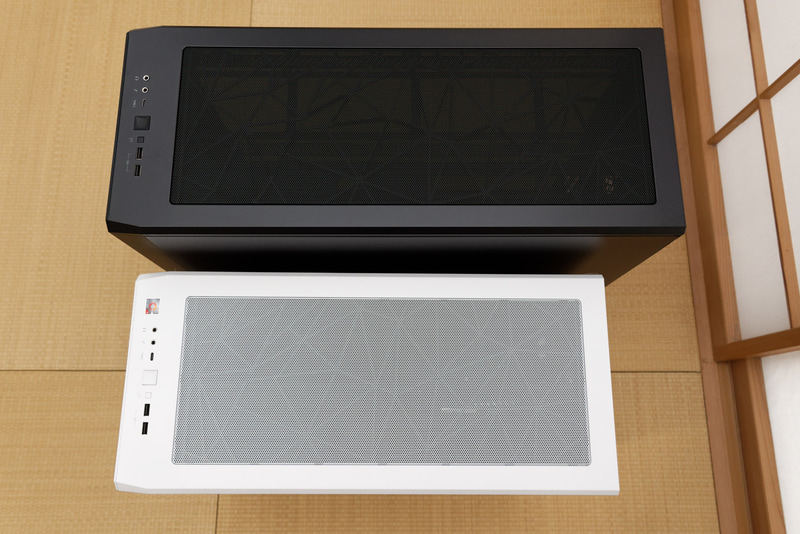 高さと奥行き、内部空間の広さがここまで違えばLiquid Freezer IIも入るだろう