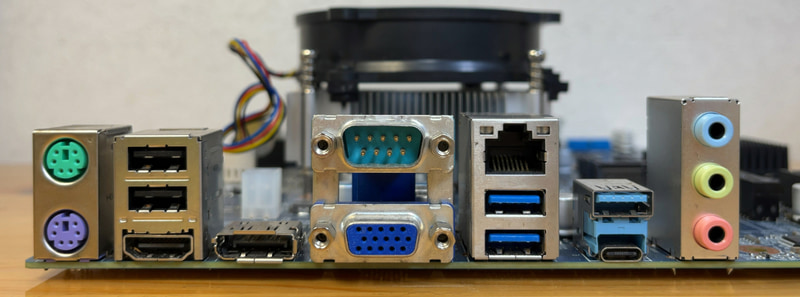 思いのほか充実しているI/Oポート