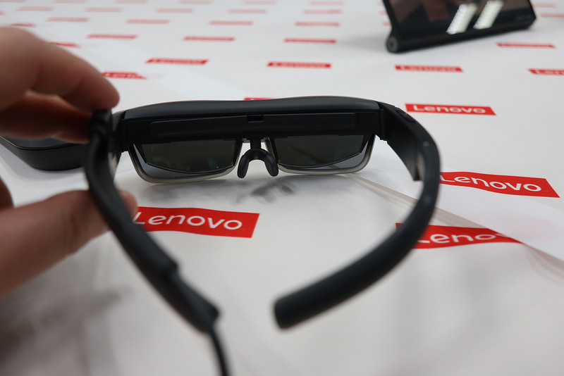 重量130gと持ち運びも容易