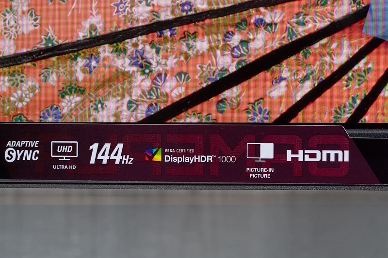 ハイレベルな明るさと暗さ、色の表現力を求められるDisplayHDR 1000認証を取得